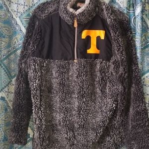 This is a UT sherpa it's a XL ORIGINAL PRICE 50